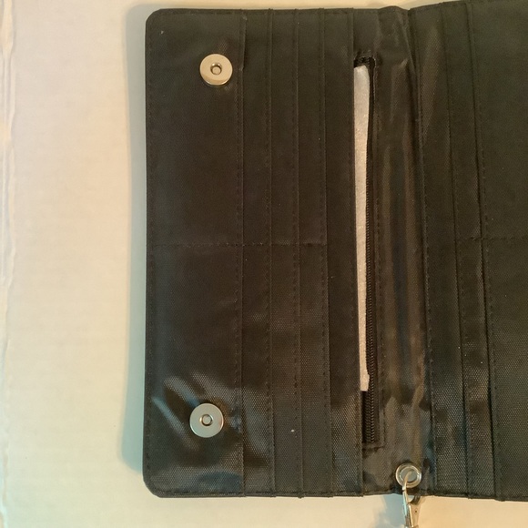 Wallet Wristlet Leopard Print New (but with a few small scratches) - Picture 12 of 14